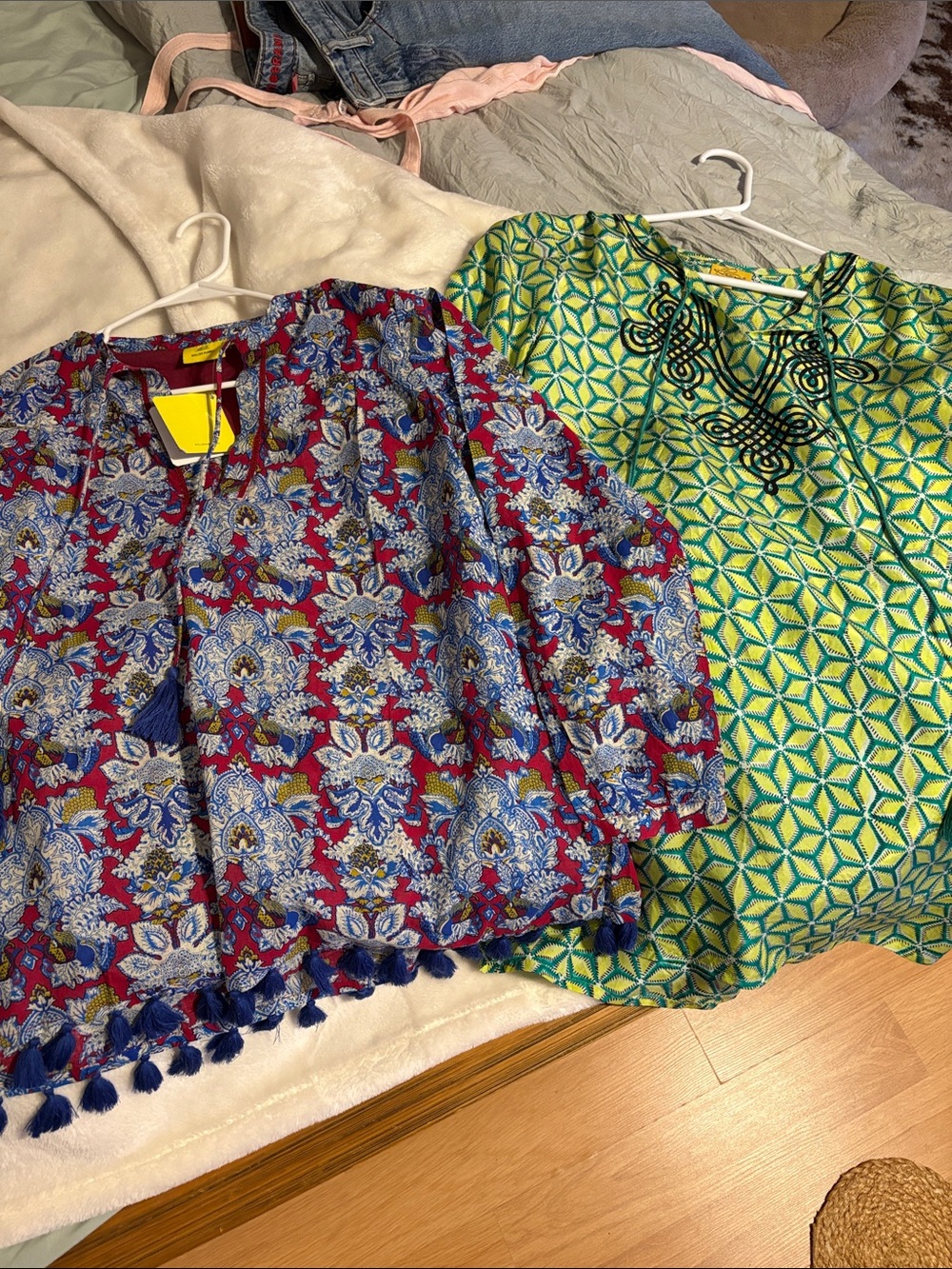 (2) Roberta Roller Rabbit Tunics - Picture 7 of 7